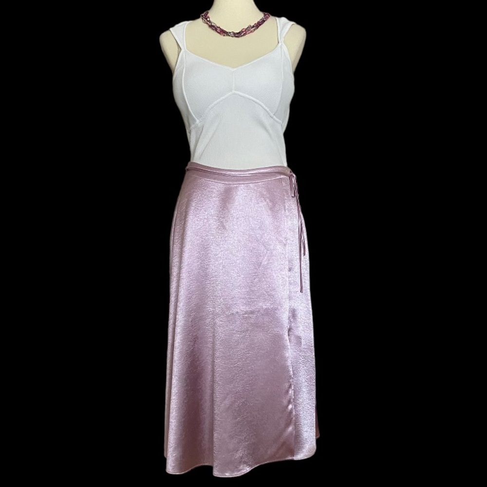 💕2 x HOST PICK💕 NWT Joie Satin Skirt